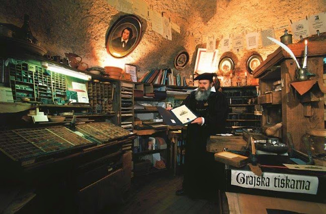 Restaurant Okarina - Gastronomija in gostinstvo