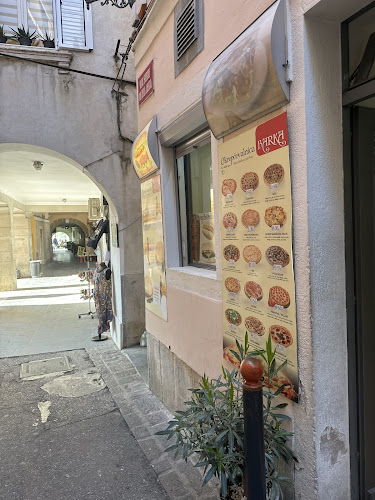 Okrepčevalnica Barka,