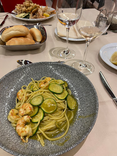 Comentarii opinii despre Mediterraneo Restaurant