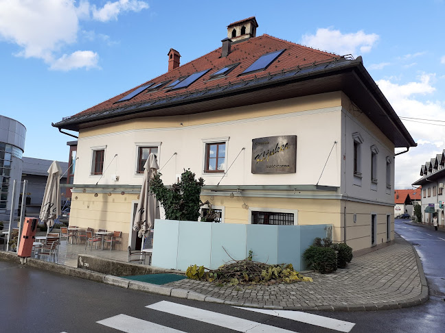 KAVARNA IN SLAŠČIČARNA KLJUKEC - Logatec