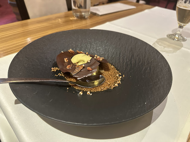 Comentarii opinii despre Gostilna in hotel Kunst