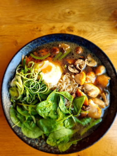 Comentarii opinii despre uno.