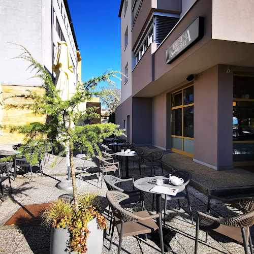 Opinii despre Mestna kavarna în Grosuplje - Gastronomija in gostinstvo