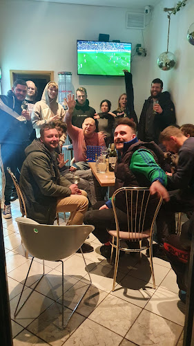 KRONA BUBBLE & VAFELJ - Gastronomija in gostinstvo