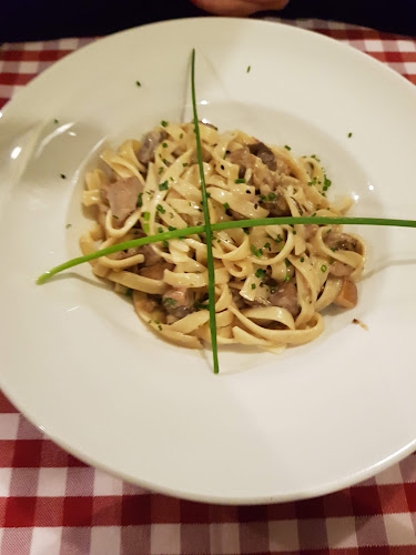 Opinii despre Bistro Štorja în Postojna - Gastronomija in gostinstvo