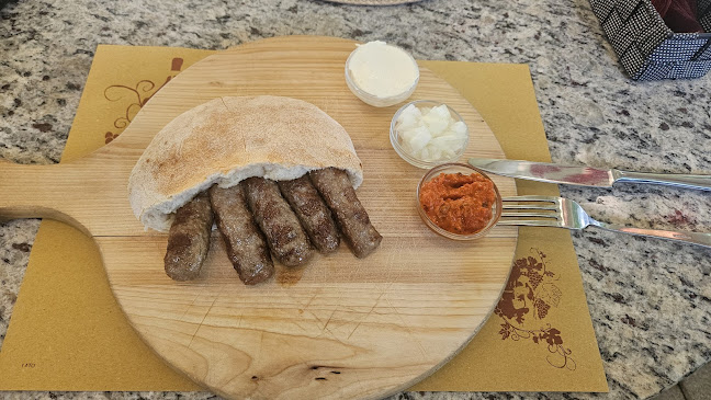 GOSTILNA POD KOSTANJI - Gastronomija in gostinstvo