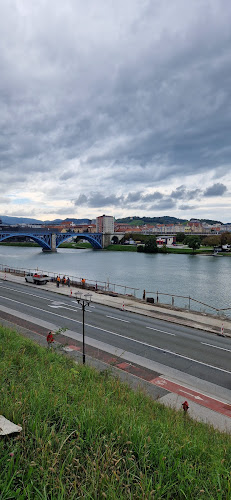 Cesta XIV. divizije 2, 2000 Maribor