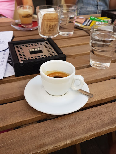 Piaf - Gastronomija in gostinstvo