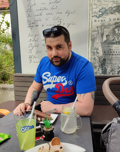 Comentarii opinii despre Kavarna Carniola