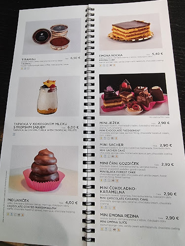 Kavarna Zvezda, Hotel Slon - Gastronomija in gostinstvo