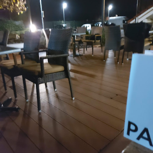 Opinii despre Kavarna Oscar în Ljubljana - Gastronomija in gostinstvo