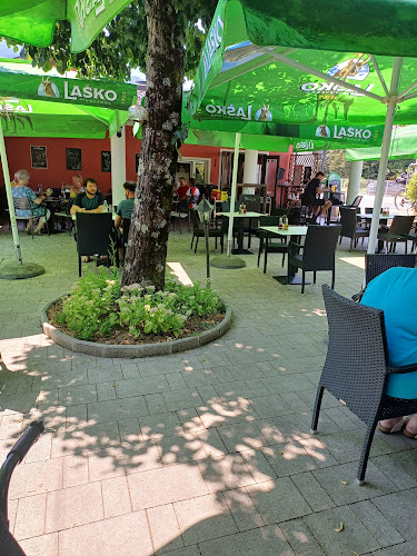 Kavarna in Gostilna Pri Noni - Gastronomija in gostinstvo