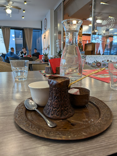 Deset v Pol - Gastronomija in gostinstvo