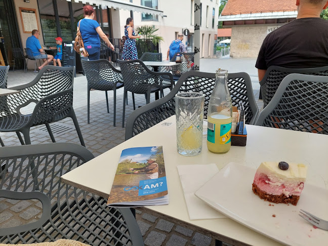 Kavarna in slaščičarna Na trgu - Škofja Loka