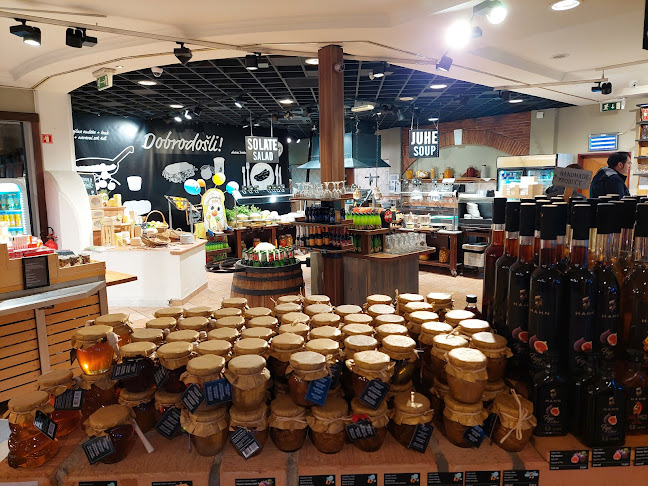 Comentarii opinii despre Marché Lom I