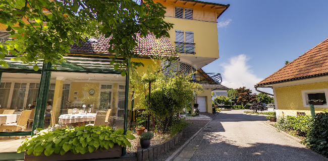 Gostilna in Motel pri Lešniku - Gastronomija in gostinstvo