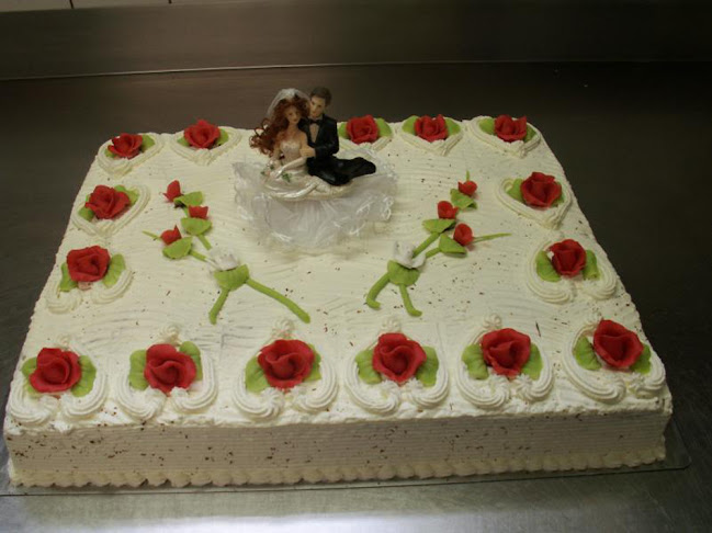 Slaščičarna in kavarna Viki, Simon Viktor Ocvirk s.p.