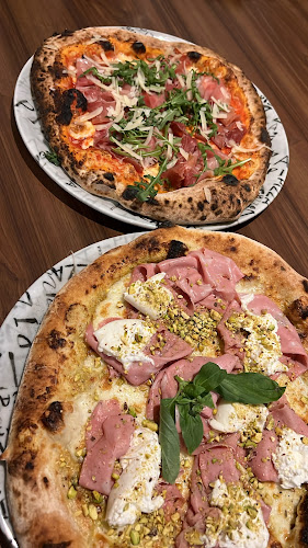 Pizzerija Arena - Gastronomija in gostinstvo