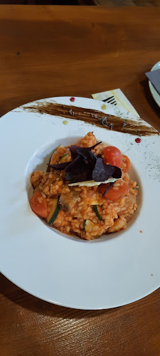 Restavracija Central Bled - Gastronomija in gostinstvo