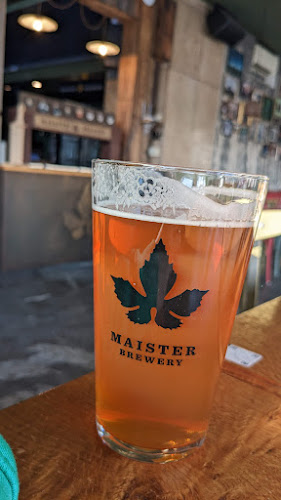 Železna cesta 14, 1000 Ljubljana