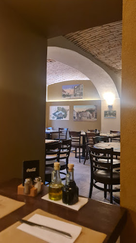 Petkovškovo nabrežje 9, 1000 Ljubljana