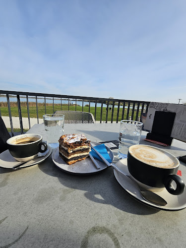 Opinii despre Lounge EXPANO în Murska Sobota - Gastronomija in gostinstvo