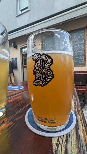 Opinii despre Godec Pub în Ljubljana - Gastronomija in gostinstvo