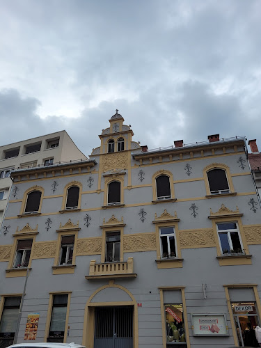 Urška Bar - Maribor