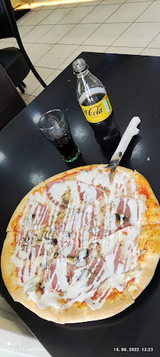 Altus+ pekarstvo in slaščičarstvo d.o.o., poslovna enota slaščičarna in pekarna Karavanke 2 - Gastronomija in gostinstvo