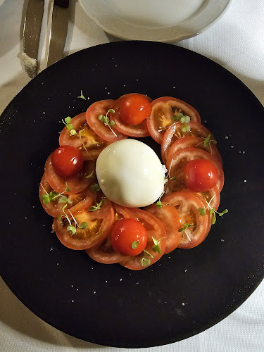 Gostilna As - Gastronomija in gostinstvo