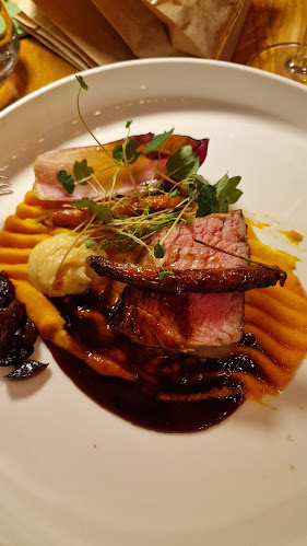 Nana Bistro & Kavarna - Gastronomija in gostinstvo