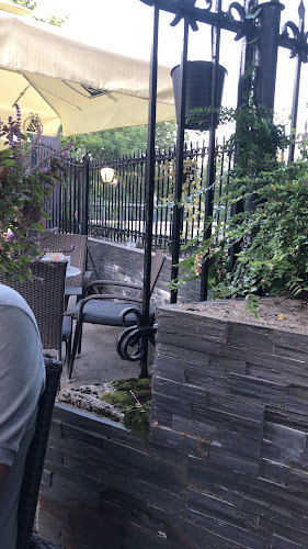 Opinii despre Bar Mitnica Kranj în Kranj - Gastronomija in gostinstvo