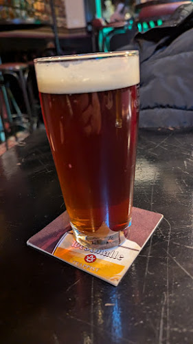 Comentarii opinii despre Harat's pub