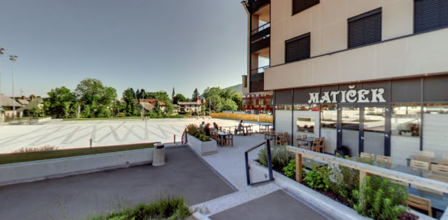 Vurnikov trg 3, 4240 Radovljica