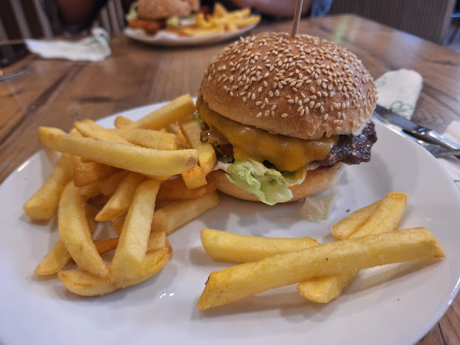 Loška cesta 1, 4226 Žiri