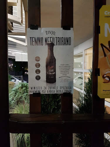 Pub Tutenkamn - Gastronomija in gostinstvo