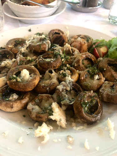 Cesta na Rožnik 18, 1000 Ljubljana