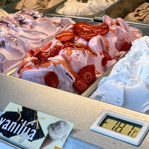 TILI BAR - DAUTI & Co. d.n.o. Ljubljana - Ljubljana