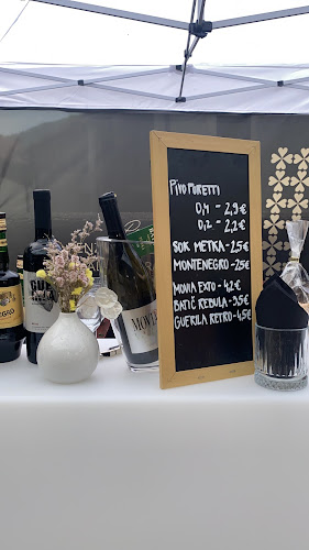 Opinii despre Grajski vrt ART&DECO CAFÉ în Tolmin - Gastronomija in gostinstvo