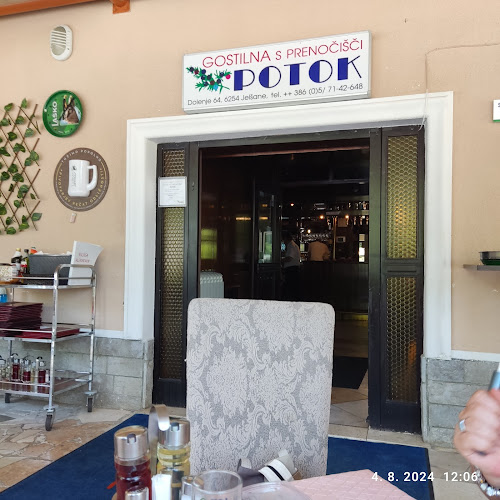 Dolenje pri Jelšanah 64, 6254 Jelšane