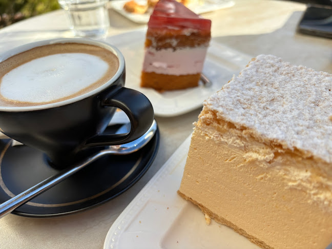 Opinii despre Slaščičarna Kala, B&B Kranjska Gora, Kristjan Čehajić s.p. în Kranjska Gora - Gastronomija in gostinstvo