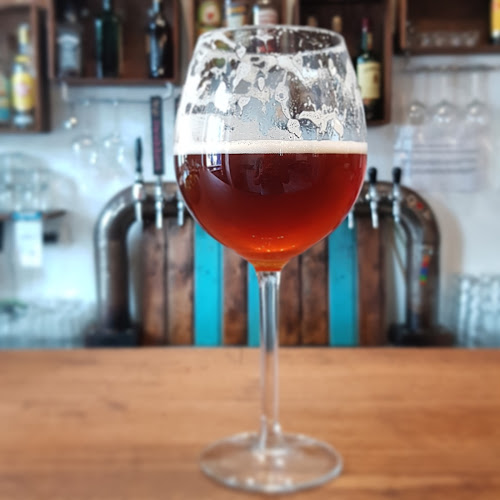 Thirsty River Brewing bar & rooms