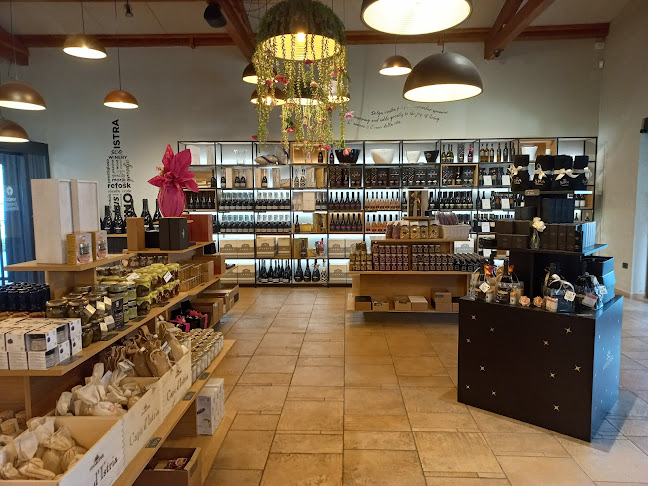 Comentarii opinii despre VINAKOPER wine boutique & cellar