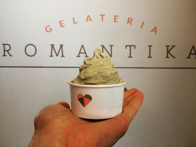 GELATERIA ROMANTIKA - Gastronomija in gostinstvo