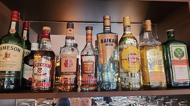 Hacquetova ulica 8, 1000 Ljubljana