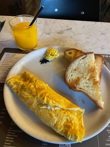 Comentarii opinii despre EK Bistro