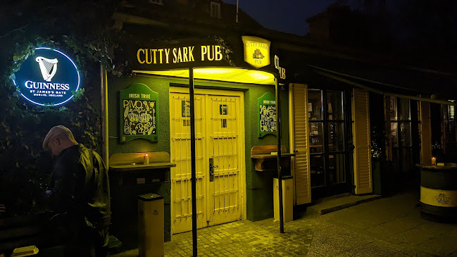 Knafljev prehod 1, 1000 Ljubljana