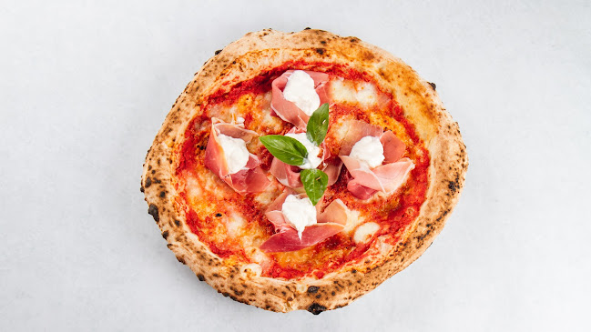 Bazilika - Gastronomija in gostinstvo