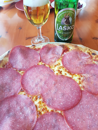 Opinii despre Pri Naju-gostilnica in pizerija în Sežana - Gastronomija in gostinstvo