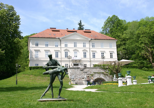 Caffe Bienale - Gastronomija in gostinstvo